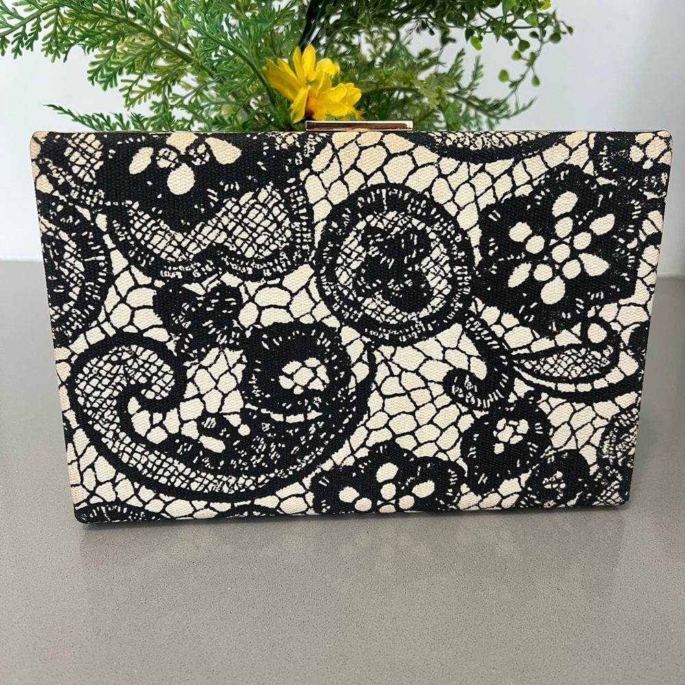 Kate Spade Black and Cream Crossbody Bag